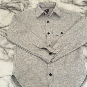 H and M Mens Gray overshirt.  Size Small